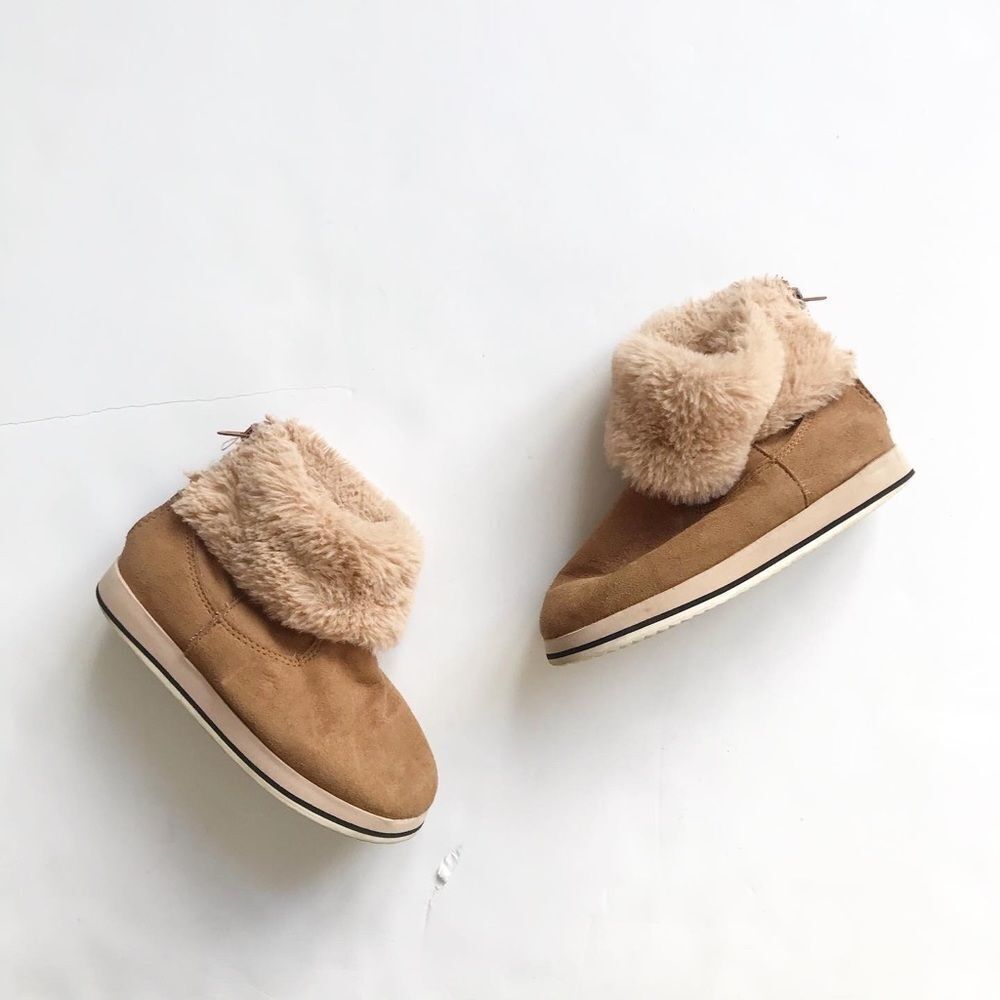 ZARA tan faux fur cuffed booties VGUC size 25(8.5)